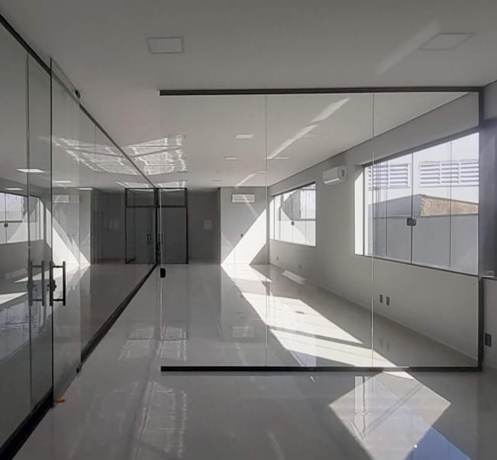 Home 01